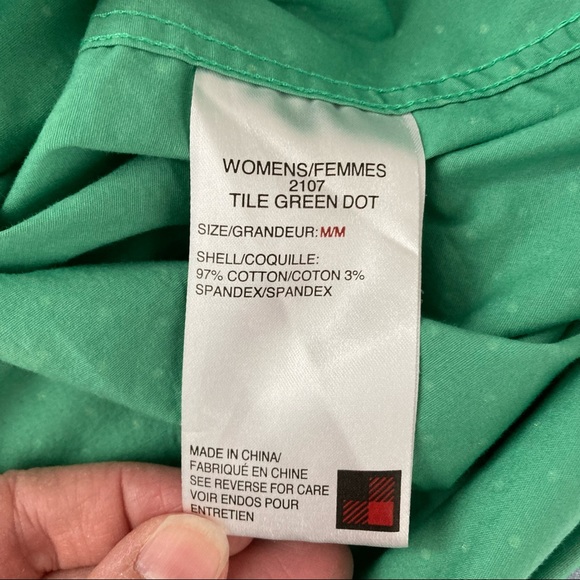 Woolrich Women’s Button Down Short Sleeve Shirt Tile Green Dot Medium - Picture 7 of 11
